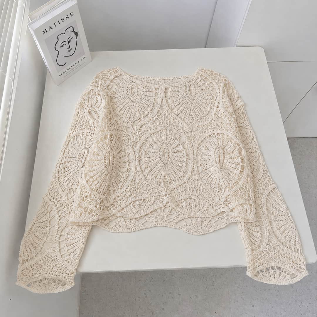 Retro Yuvarlak Dantelli Crop